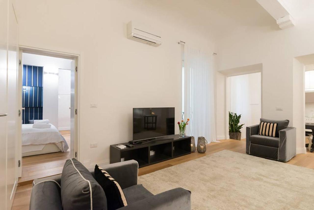 Tg - One Bedroom Luxury Apartment In The Fashion District Florence Exterior photo